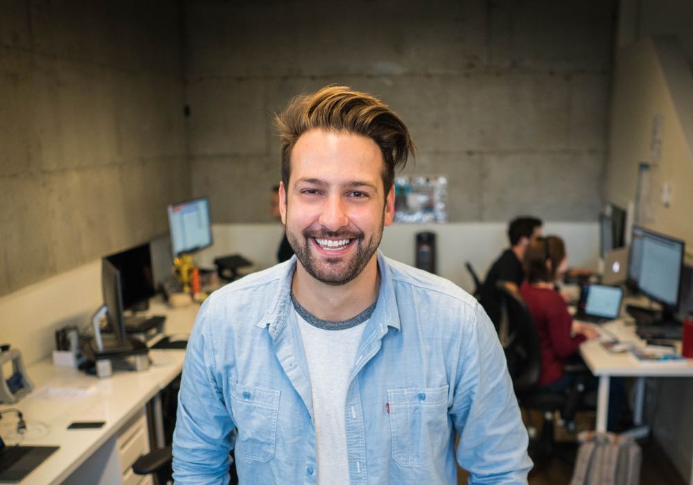 HERO-TESTIMONIOS-1000